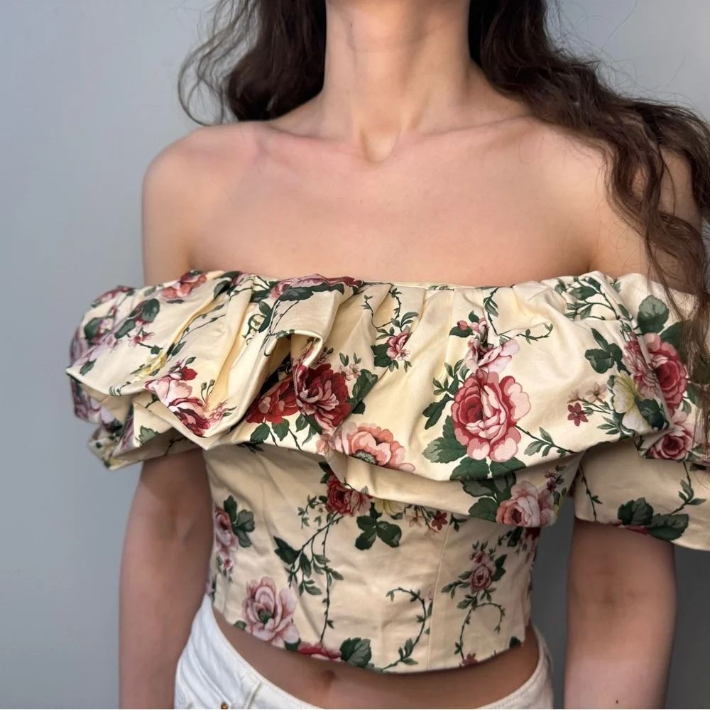 Floral Off-Shoulder Ruffle Top - Picture 2 of 9